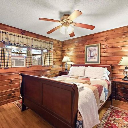 Quiet Cabin In The High Country Blowing Rock Exterior photo