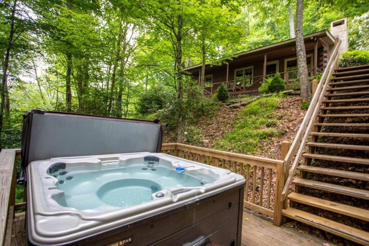 Quiet Cabin In The High Country Blowing Rock Exterior photo